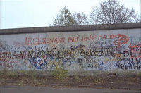 "Irgendwann fällt jede Mauer" - "Eventually every wall falls"