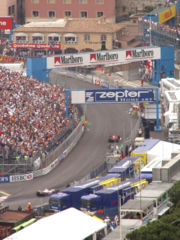 The exit of Piscine, leading into La Rascasse.