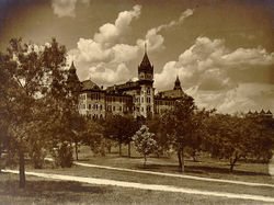 The University's old Main Building in 1903.