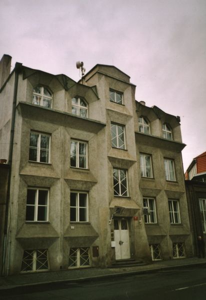 Image:Cubist house prague.jpg