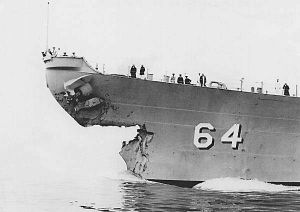 Post-collision damage to Wisconsin’s bow after 6 May 1956 collision with USS Eaton (DDE-510)