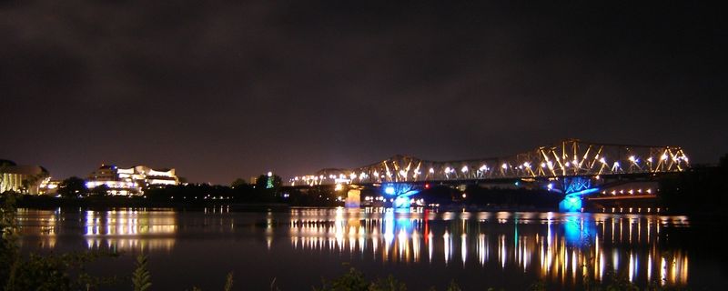 Image:Ottawa River at night.jpg