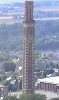 Cox's Stack, A chimney from the former Camperdown works jute mill. The chimney takes its name from jute baron James Cox who later became Lord Provost of the city