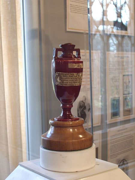 Image:Ashes Urn.jpg