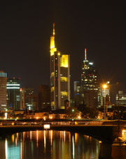 Commerzbank-Tower & Maintower at night